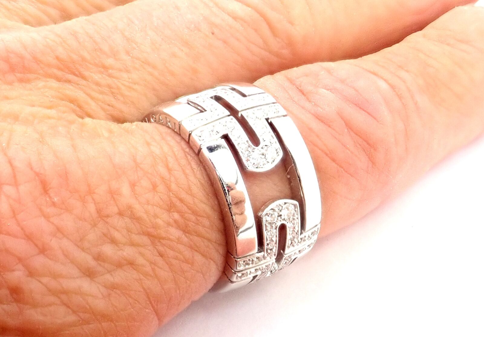 Authentic! Bulgari Bulgari Parentesi 18k White Gold Diamond Band Ring Size 7.5