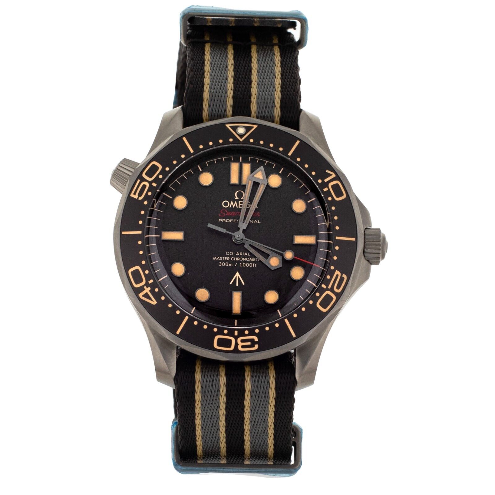 Omega Seamaster Diver 300m “James Bond” Titanium 42mm